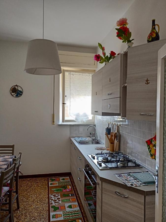 Casa Ilanfra - Appartamenti Gabbiano, Farfalla E Stella Marina Piombino Buitenkant foto
