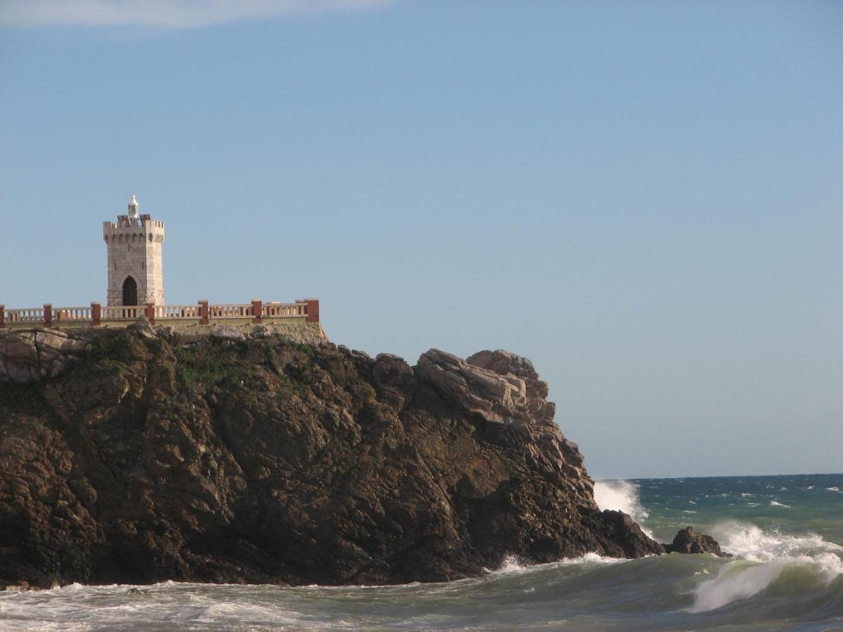 Casa Ilanfra - Appartamenti Gabbiano, Farfalla E Stella Marina Piombino Buitenkant foto