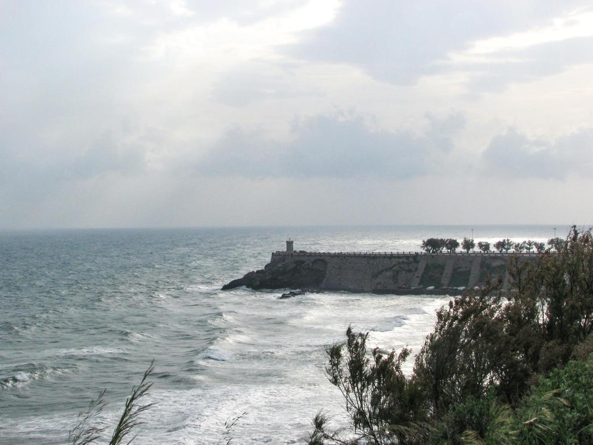 Casa Ilanfra - Appartamenti Gabbiano, Farfalla E Stella Marina Piombino Buitenkant foto