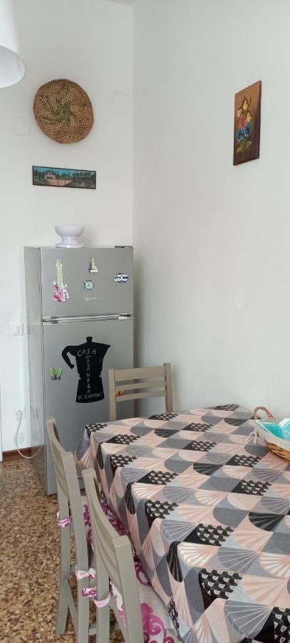 Casa Ilanfra - Appartamenti Gabbiano, Farfalla E Stella Marina Piombino Buitenkant foto