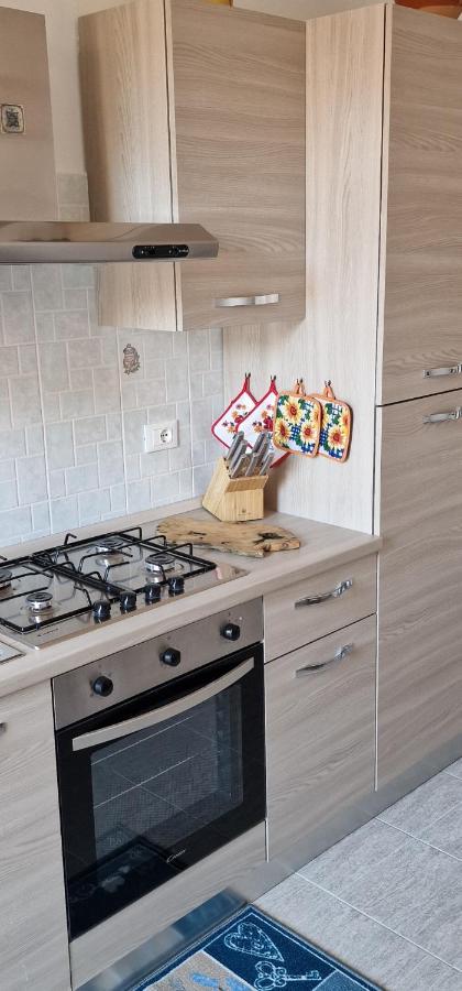 Casa Ilanfra - Appartamenti Gabbiano, Farfalla E Stella Marina Piombino Buitenkant foto